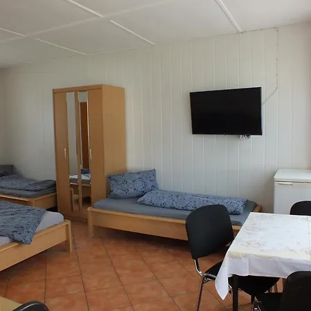 Alloggio in famiglia 1 *